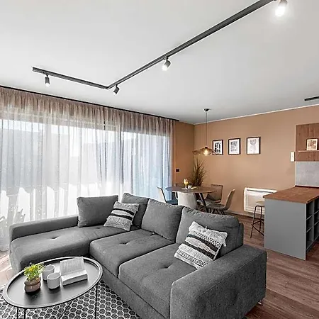 Family In Novigrad Hotel 4*